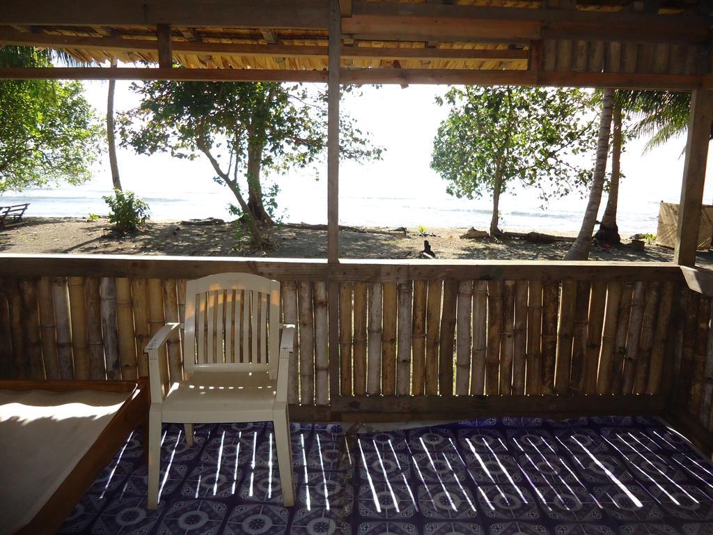 Dolphin View Beach 호텔 Ndoma 외부 사진
